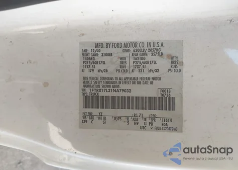 2001 Ford F-150 Lariat/Xl/Xlt z USA, uszkodzony, nr VIN 1FTRX17L31NA79032